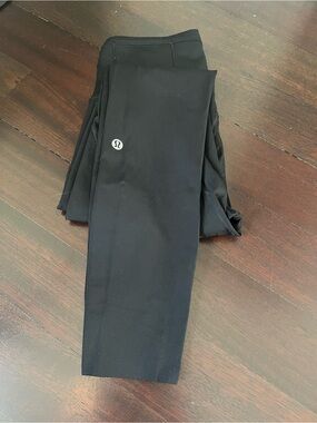 Lululemon Women's Black Athletic Pants- raw hem 25"